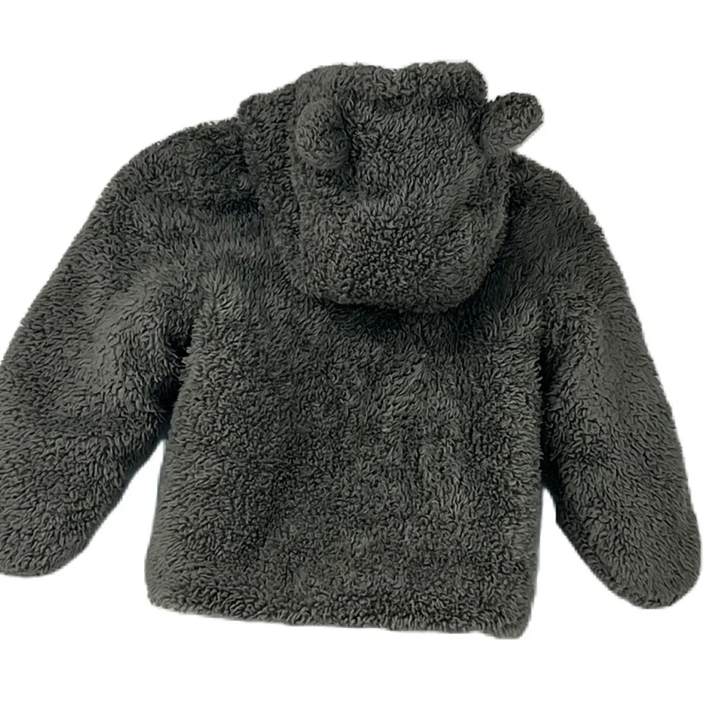 3 Pommes Baby Gray Faux Fur Coat size 6 months cozy warm classic fall winter yum